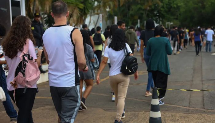 © Jose Cruz/Agência Brasil Enem 2025: saiba a documentação aceita para justificar ausência